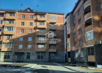 Продам трехкомнатную квартиру, 90 м2, Саяногорск, микрорайон Ленинградский, 51