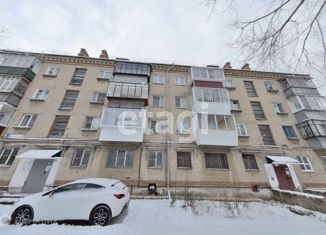 Сдается в аренду однокомнатная квартира, 30 м2, Миасс, переулок Физкультурников, 12