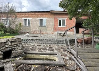 Продам дом, 110 м2, поселок городского типа Пионерский, улица Ожиганова, 10