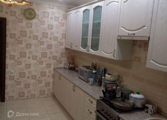 Продается двухкомнатная квартира, 69.3 м2, Ставрополь, улица Лопырина, 121