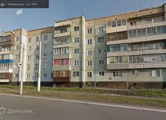 Продам 2-комнатную квартиру, 52 м2, Кемеровская область, улица Суворова, 9