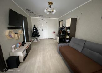 Продам 4-ком. квартиру, 60.5 м2, Липецк, Ангарская улица, 23, Октябрьский район