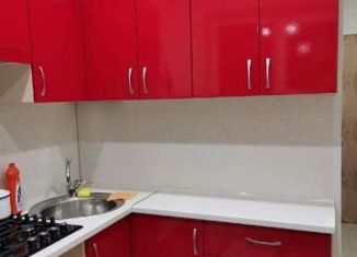 Продаю 4-ком. квартиру, 60 м2, Вологда, Ярославская улица, 10, 2-й микрорайон