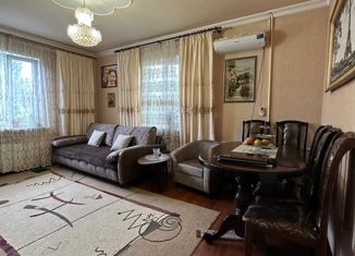 3-комнатная квартира на продажу, 61.4 м2, Нальчик, улица Головко, 83, район Затишье