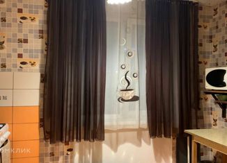 Продается трехкомнатная квартира, 63.9 м2, Бахчисарай, улица Макаренко, 8