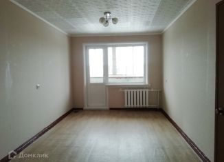 Продажа 2-комнатной квартиры, 43.2 м2, Новосибирск, улица Макаренко, 14