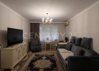 Продается 3-ком. квартира, 76 м2, Владикавказ, проспект Доватора, 39, 35-й микрорайон