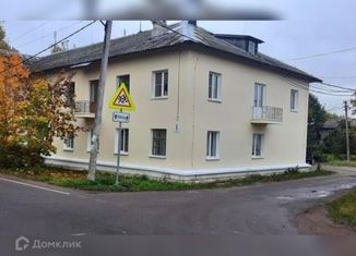 Продажа 3-ком. квартиры, 66.5 м2, поселок городского типа Рябово, Школьная улица, 9