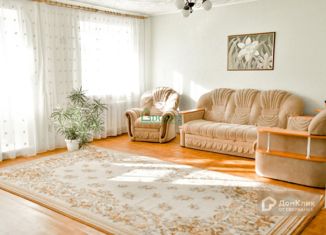 Продается 5-комнатная квартира, 90 м2, Тобольск, улица Семёна Ремезова