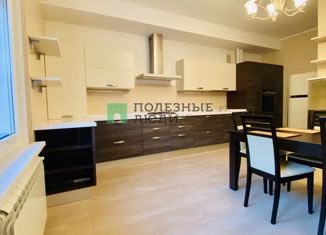 Продается таунхаус, 261.7 м2, село Усть-Курдюм, Бажановская улица, 3/2