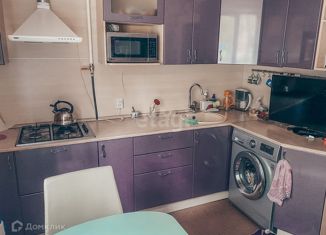 3-комнатная квартира на продажу, 63.5 м2, посёлок городского типа Ярега, Первомайская улица, 29