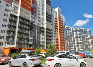 Продаю трехкомнатную квартиру, 76.6 м2, Краснодарский край, улица Западный Обход, 39/1к5