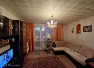 Продаю 2-комнатную квартиру, 43 м2, Екатеринбург, улица Академика Бардина, 46, улица Академика Бардина