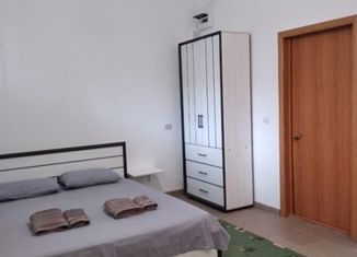 Продается 5-комнатная квартира, 194 м2, Ейск, улица Пушкина, 71/2