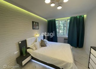 Продам трехкомнатную квартиру, 60 м2, Санкт-Петербург, улица Дыбенко, 24к2, метро Улица Дыбенко