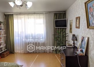 Продам 3-комнатную квартиру, 63 м2, Кировская область, улица Крупской, 5