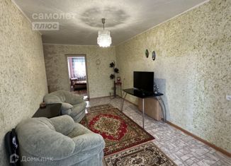 Трехкомнатная квартира на продажу, 56.5 м2, Тюменская область, улица Маршала Захарова, 9