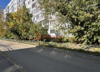 Продам 2-ком. квартиру, 52.3 м2, Пенза, улица Суворова, 155