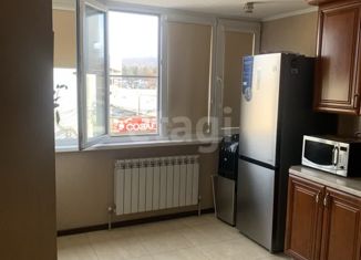 Продаю 1-комнатную квартиру, 45 м2, Кабардино-Балкариия, проспект Кулиева, 2Б