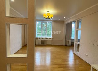 Продается 2-ком. квартира, 56 м2, Октябрьский, проспект Ленина, 7