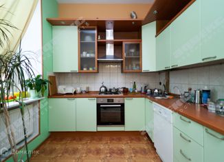 Продается 3-комнатная квартира, 86.6 м2, Санкт-Петербург, улица Маринеско, 8, улица Маринеско