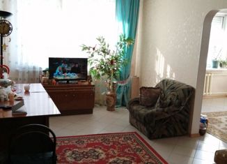 Продается 5-комнатная квартира, 107.8 м2, Орск, Перегонная улица, 14А