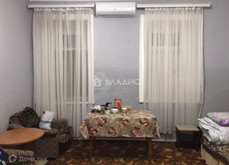 Продам 2-комнатную квартиру, 45 м2, Симферополь, улица Крылова, 80, Центральный район