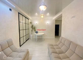 Продается трехкомнатная квартира, 70 м2, Новосибирск, улица Залесского, 5