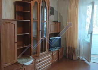 Продажа 2-ком. квартиры, 50 м2, поселок Пятовский, Октябрьская улица, 1