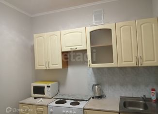 Сдача в аренду однокомнатной квартиры, 35.7 м2, Нижневартовск, улица Мира, 44