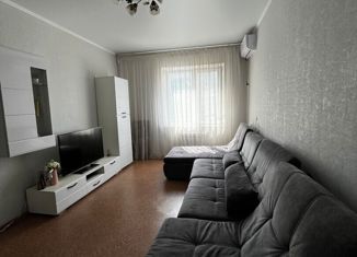Продам 2-комнатную квартиру, 51.9 м2, Астраханская область, улица Аксакова, 16