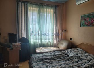 Продам 2-ком. квартиру, 82.1 м2, Нижний Новгород, улица Невзоровых, 83, улица Невзоровых