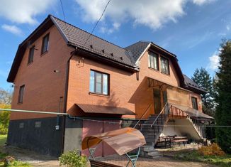Продаю дом, 416 м2, Гатчина, улица Беляева