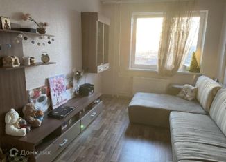 Продаю 1-ком. квартиру, 33 м2, Новосибирск, улица Ивана Севастьянова, 9, ЖК Лето