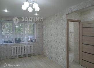 Продам трехкомнатную квартиру, 66.2 м2, Чебоксары, улица Космонавта Андрияна Григорьевича Николаева, 47к2