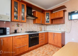 Продам 2-комнатную квартиру, 60.4 м2, Калининград, улица Генерала Толстикова, 16