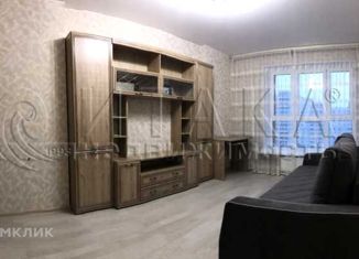 Сдаю однокомнатную квартиру, 42.7 м2, Санкт-Петербург, проспект Маршала Блюхера, 7к1, метро Лесная