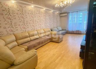 Продается 3-комнатная квартира, 115 м2, Казань, улица Сибгата Хакима, 60