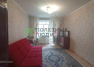 Продаю 1-ком. квартиру, 32 м2, Барнаул, улица Энтузиастов, 36