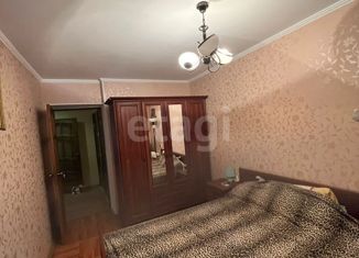 Продается двухкомнатная квартира, 50 м2, Невинномысск, улица Гагарина, 47