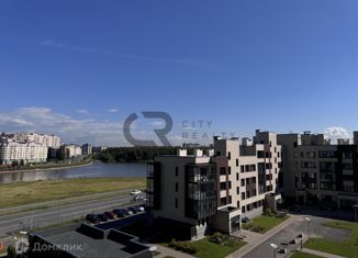 Продам 3-комнатную квартиру, 90 м2, Санкт-Петербург, проспект Героев, 30, метро Ленинский проспект