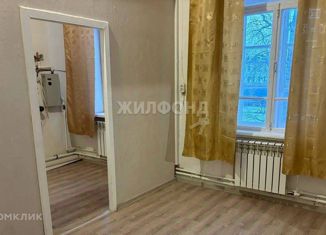 Продается 2-ком. квартира, 30.2 м2, Томск, Рабочая улица, 24, Октябрьский район