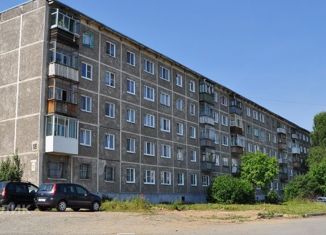 Продается комната, 14 м2, Первоуральск, улица 50 лет СССР, 18