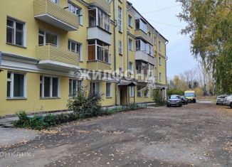 Продам 2-ком. квартиру, 47 м2, Обь, улица Военный Городок, 112