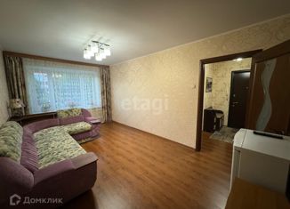 Продается четырехкомнатная квартира, 74.4 м2, Петропавловск-Камчатский, проспект Таранца, 5