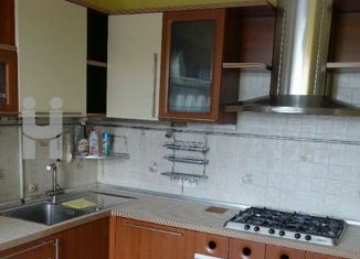 Продажа квартиры студии, 93.3 м2, Каменск-Шахтинский, проспект Карла Маркса, 66