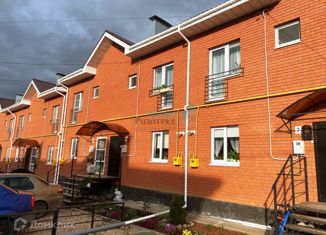 Продаю таунхаус, 75 м2, посёлок Ждановский