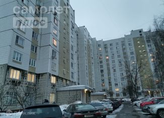 Сдается 3-комнатная квартира, 72 м2, Москва, улица Адмирала Лазарева, 40, метро Улица Горчакова