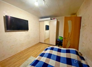 Продаю однокомнатную квартиру, 28.4 м2, поселок городского типа Разумное, проспект Ленина, 11