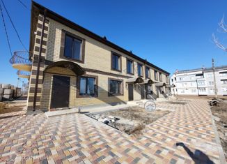 2-комнатная квартира на продажу, 44 м2, Элиста, улица Хомутникова, 115